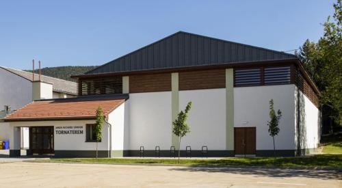 Pilisborosjenő tornaterem